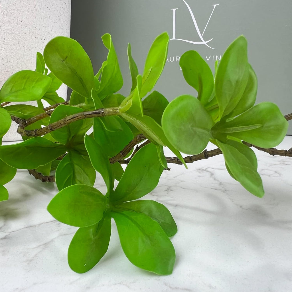 30 cm hohe weiße Keramikvase
